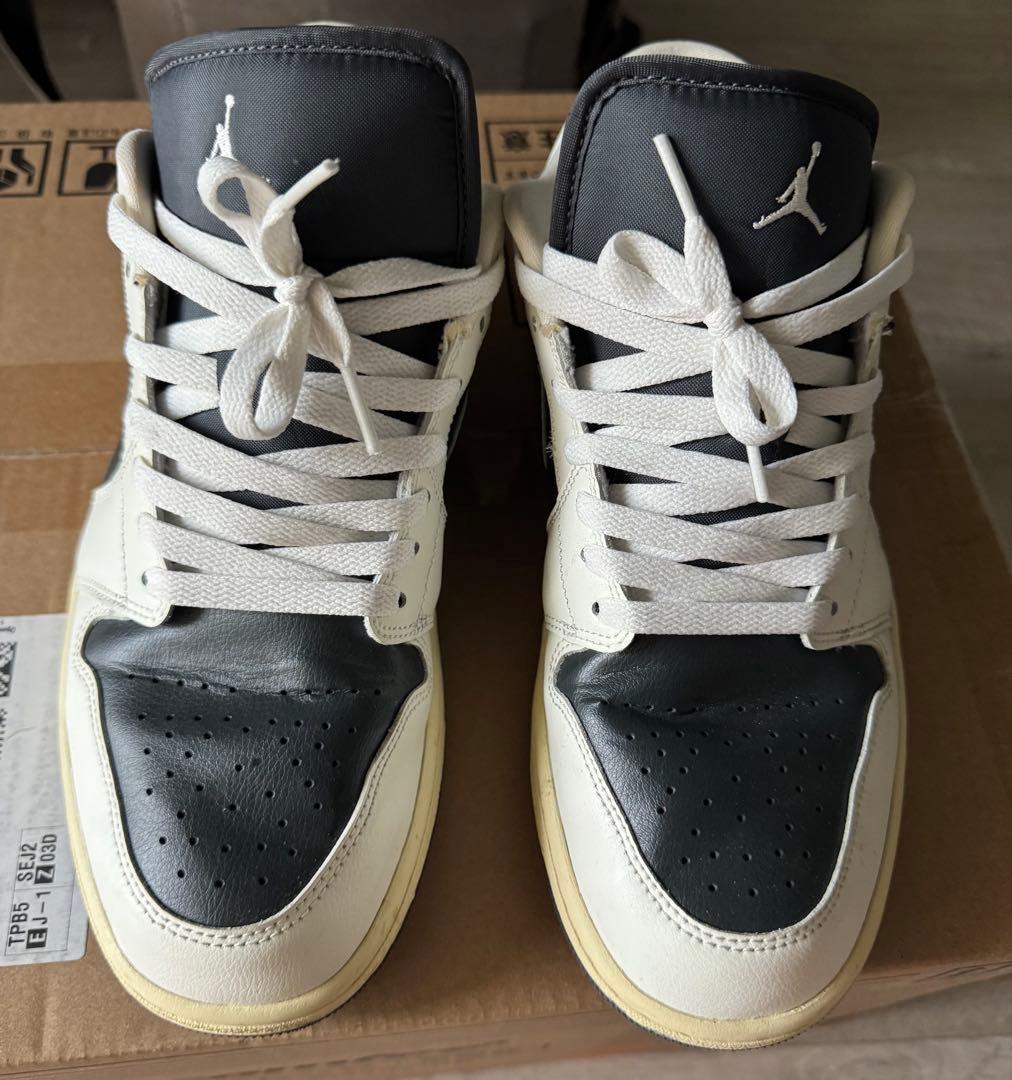Nike Air Jordan 1 Low Jade Smoke — image 2