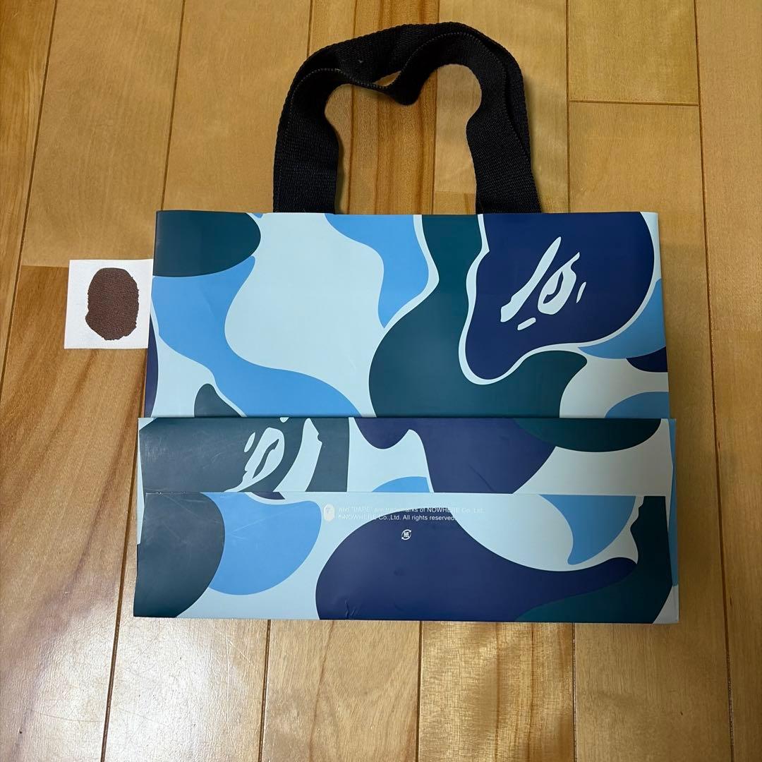 A BATHING APE ショッパー — image 2