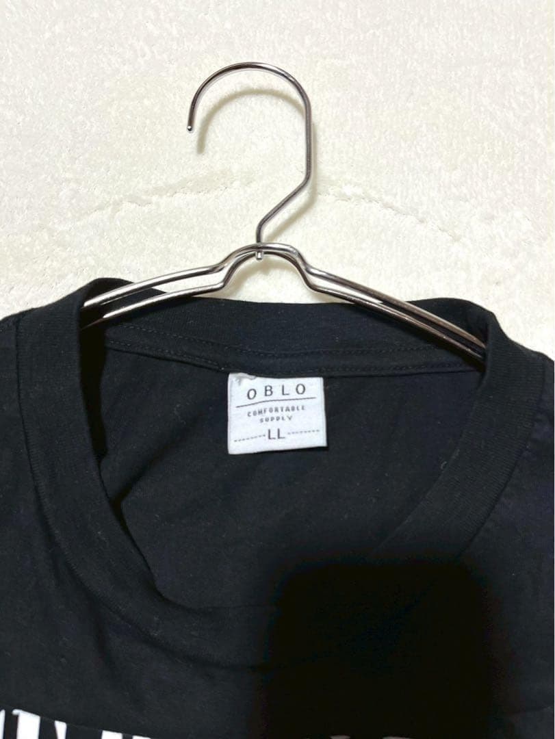 【オブロ】クルーネックTシャツ（LL）ビッグロゴ 英字 カジュアル 黒 — image 4