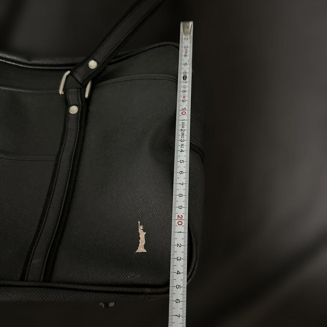 EASTBOY イーストボーイ スクバ スクールバッグ 黒 エンボス加工 — image 3