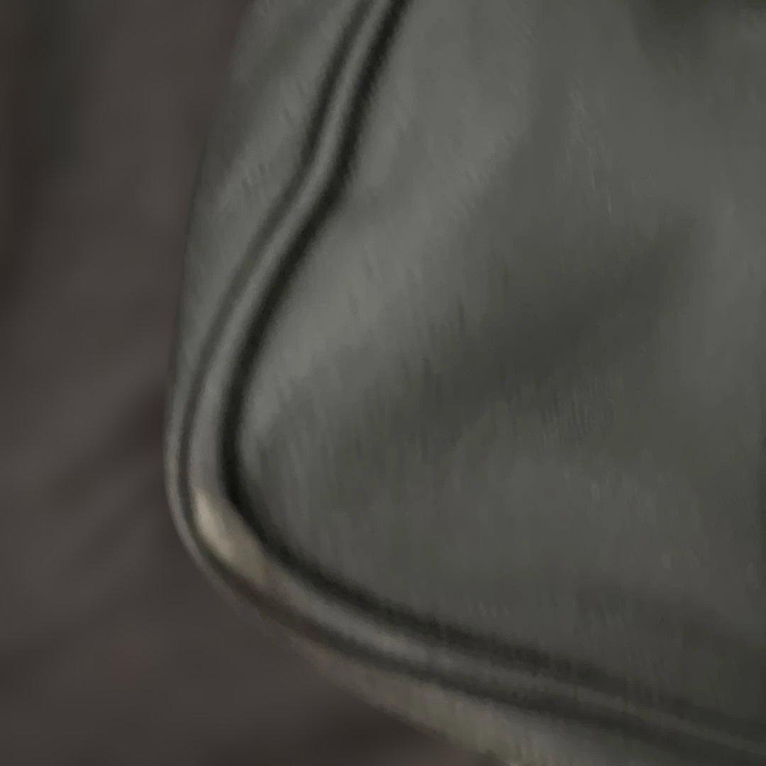 EASTBOY イーストボーイ スクバ スクールバッグ 黒 エンボス加工 — image 5
