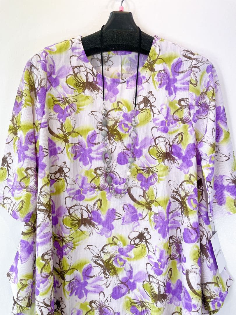 ９４８７【新品】婦人服　ミセス　トップス　カットソー　花柄　チュニック ブラウス — image 3