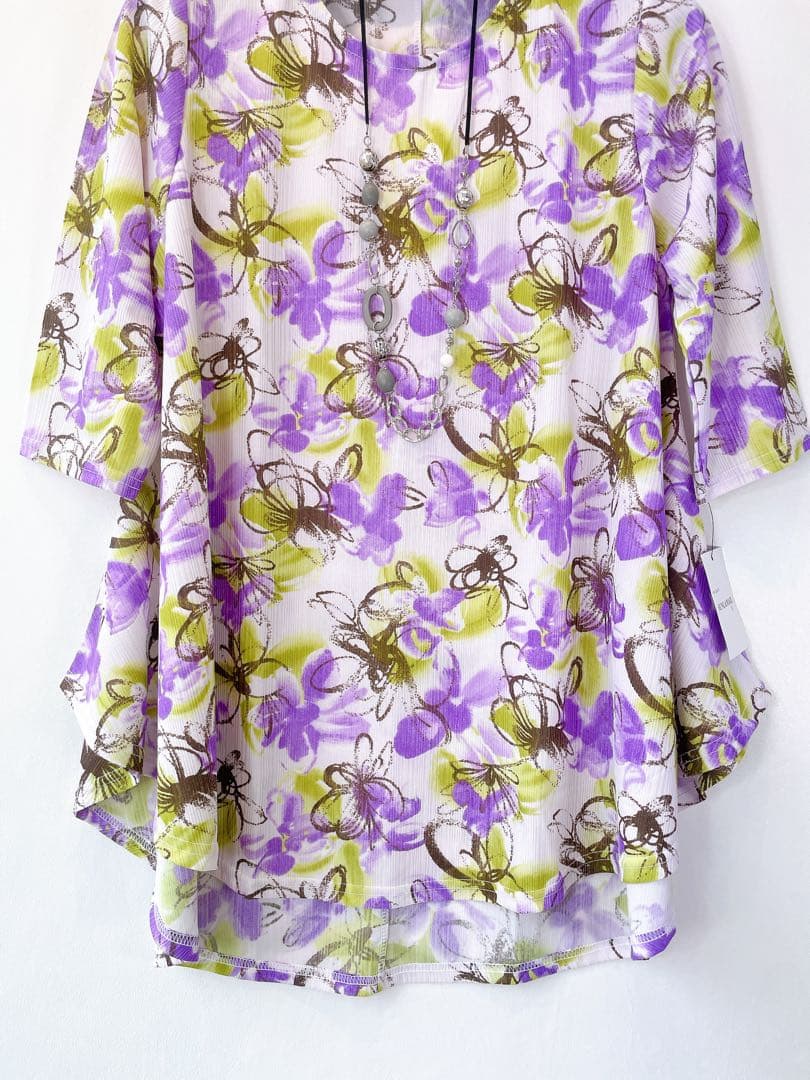 ９４８７【新品】婦人服　ミセス　トップス　カットソー　花柄　チュニック ブラウス — image 4