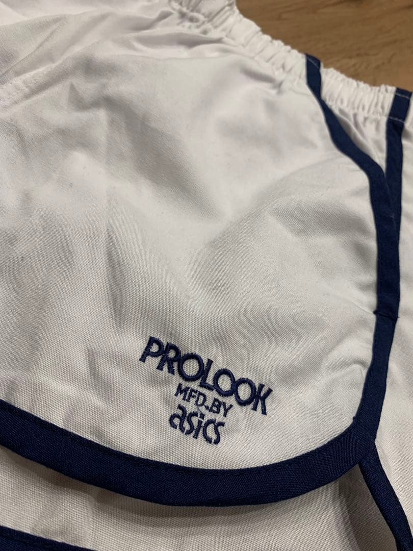 PROLOOK MFD BY asics ハーフパンツ ホワイト ネイビー — image 2
