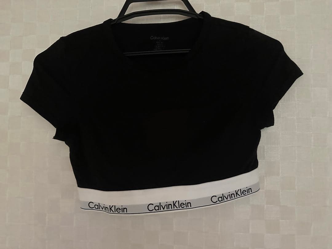 カルバンクライン Tシャツブラレット クロップド丈 Mサイズ — image 2