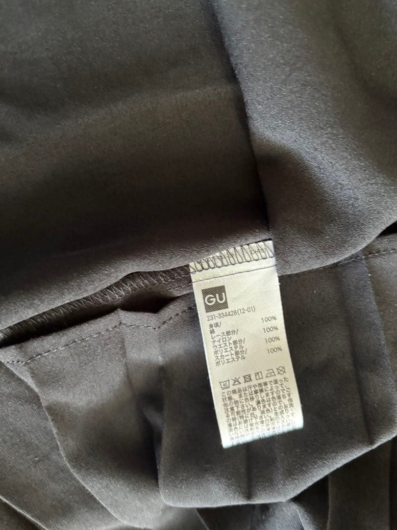 【美品】GU 黒半袖ロングワンピース GU✕UNDERCOVER — image 2