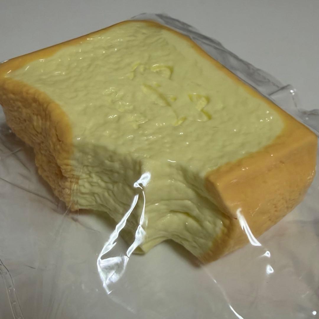bubbleland スクイーズ 純牛乳 食べかけ ミルク トースト — image 4