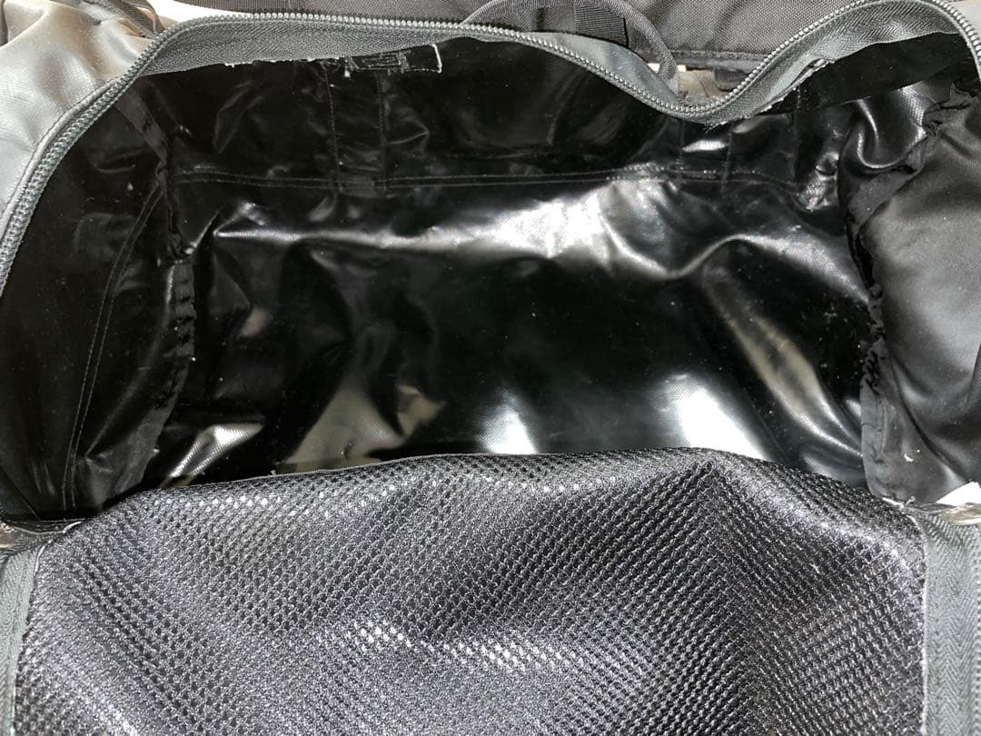 THE NORTH FACE BCダッフルバック　黒　ブラック　人気　旅行　古着 — image 4