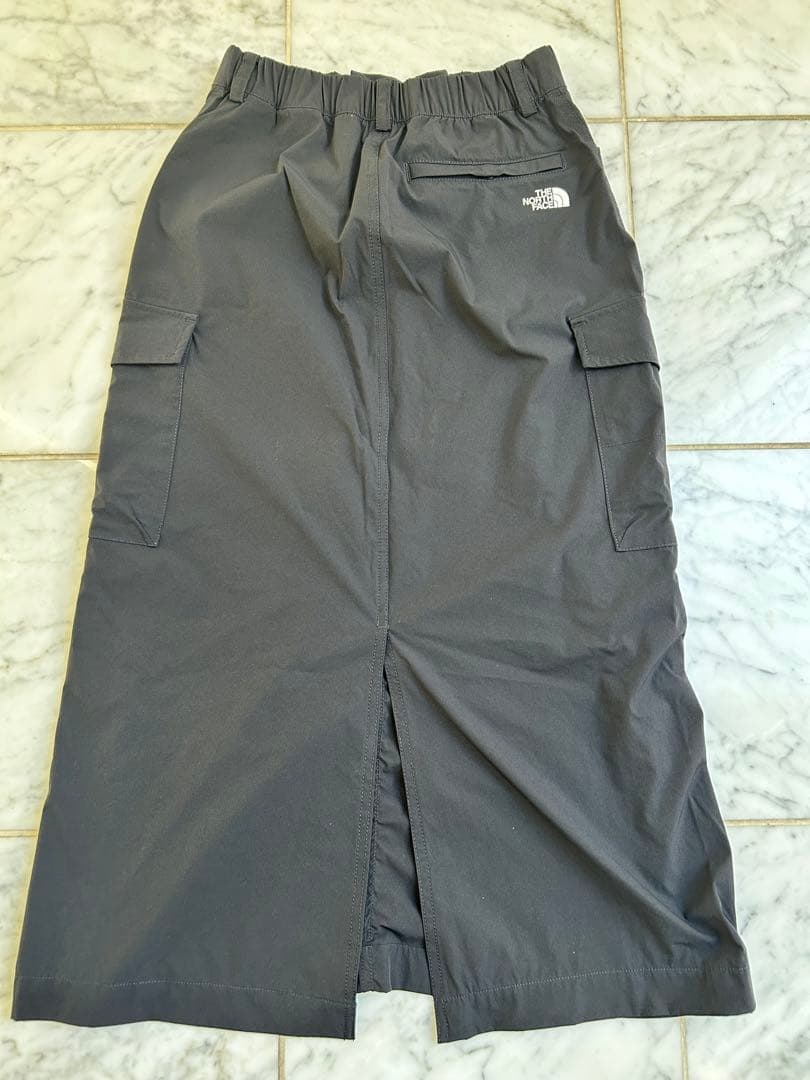 【美品】THE NORTH FACE カーゴスカート ブラック — image 2