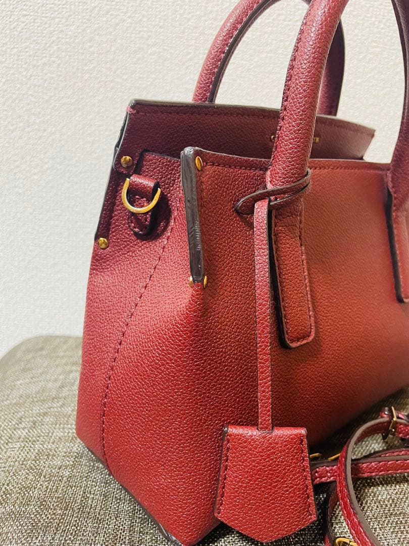 ハンドバッグ レッド CHARLES & KEITH 2WAY — image 4