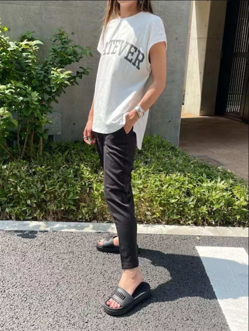 WHATEVER ロゴ 半袖 Tシャツ — image 4