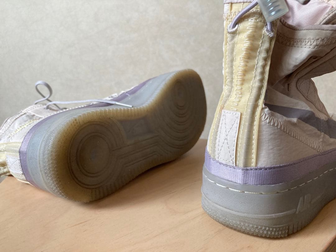 NIKE WMNS AIR FORCE 1 JESTER XX HI — image 3