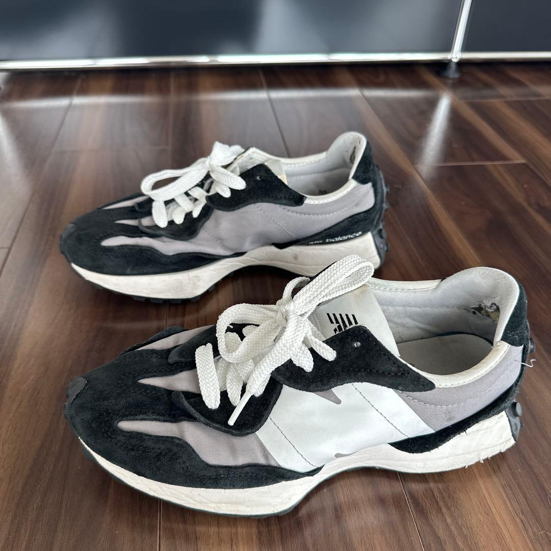 New Balance 327 ブラック グレー スニーカー — image 4