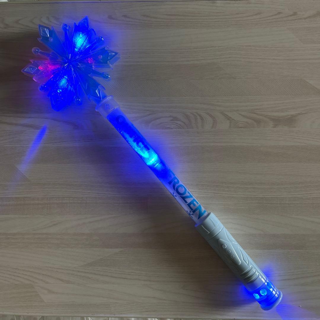 ★no.3104様へ★訳ありディズニーオンアイス　エルサ　Frozen 雪の結晶 — image 5