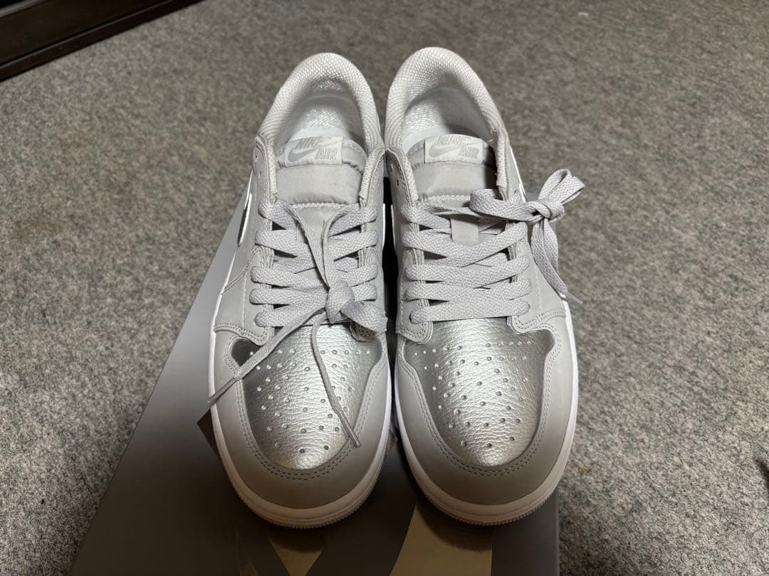 Nike Air Jordan 1 Retro Low OG "Silver" — image 4