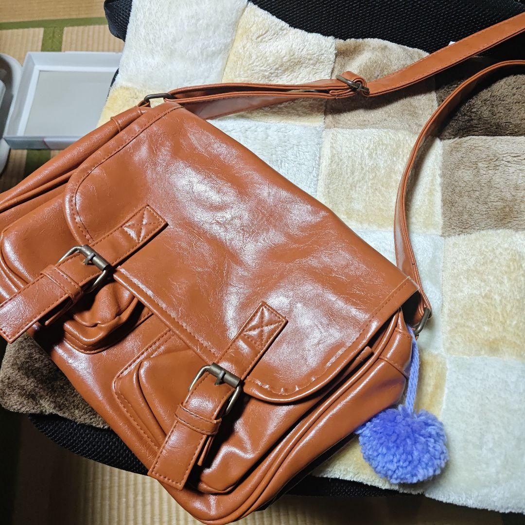 ブラウン フラップ付きショルダーバッグ — image 3