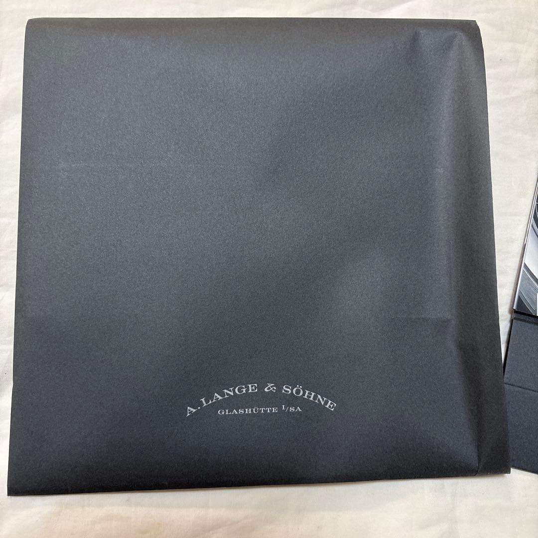 A. LANGE & SOHNE 2026年 卓上カレンダー — image 4