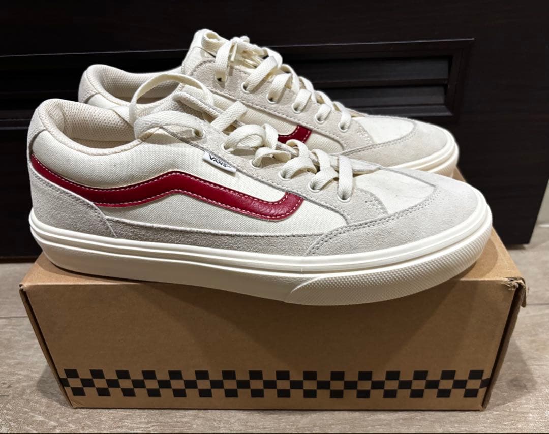 VANS スニーカー ホワイト レッド — image 2