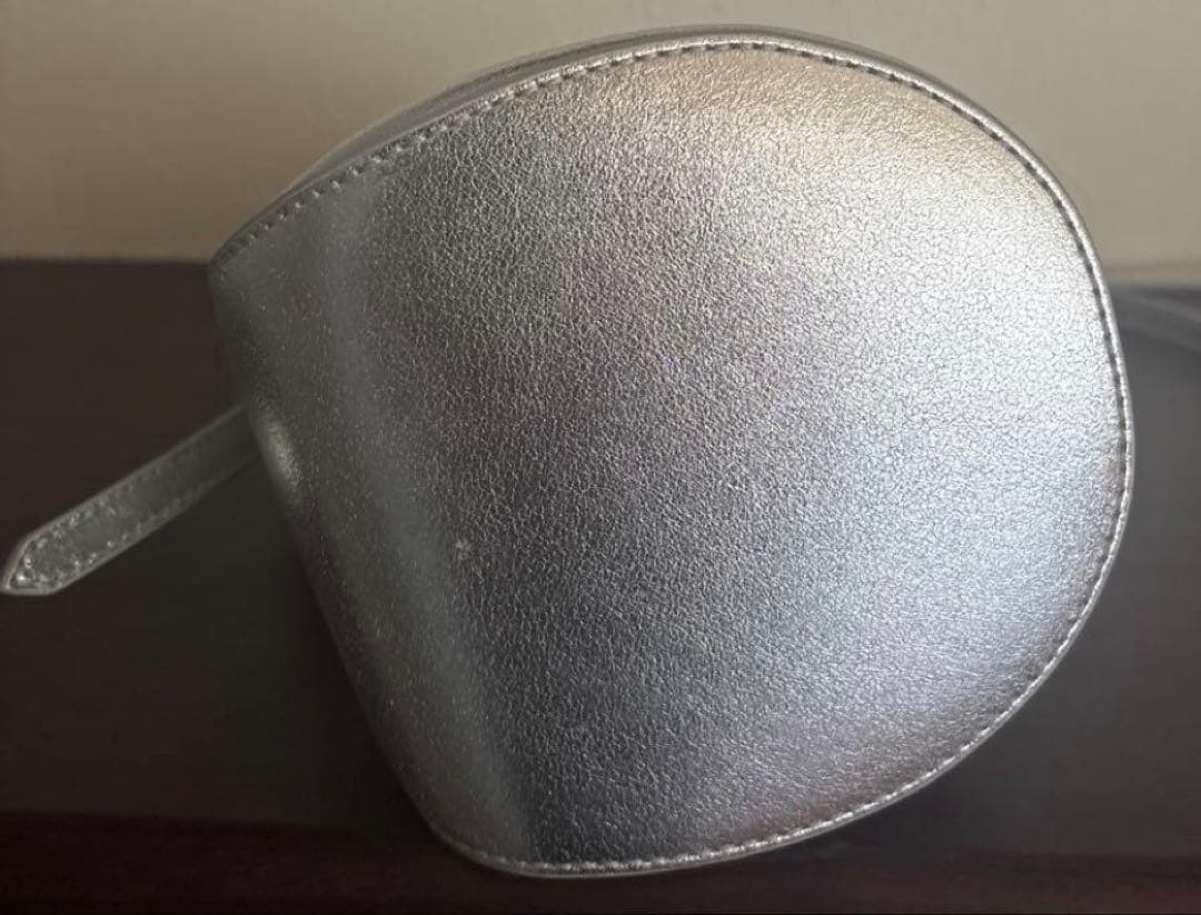美品 J&MDavidson ショルダーバッグ クイバー バケットミニ シルバー — image 4