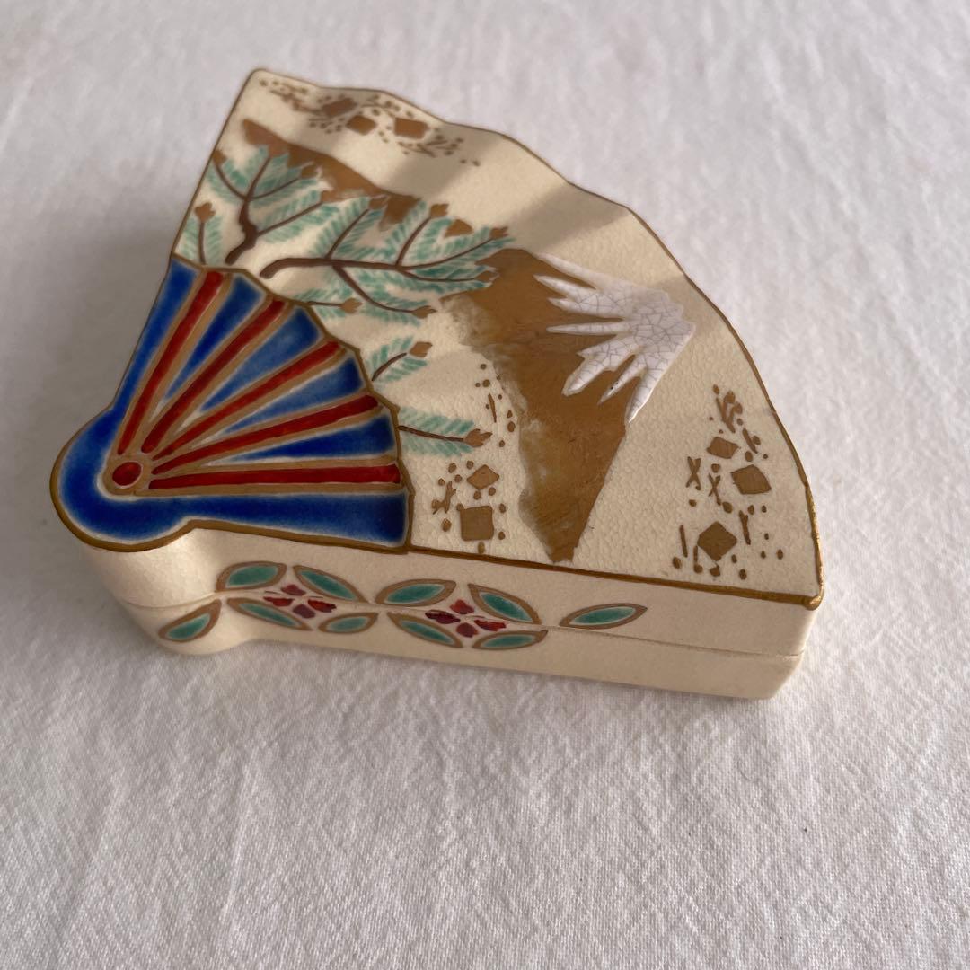扇面富士 香合 共箱入り — image 4