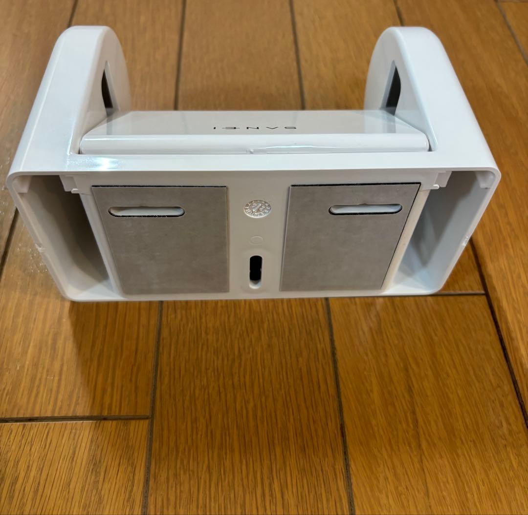 SANEI トイレットペーパーホルダー ホワイト — image 3