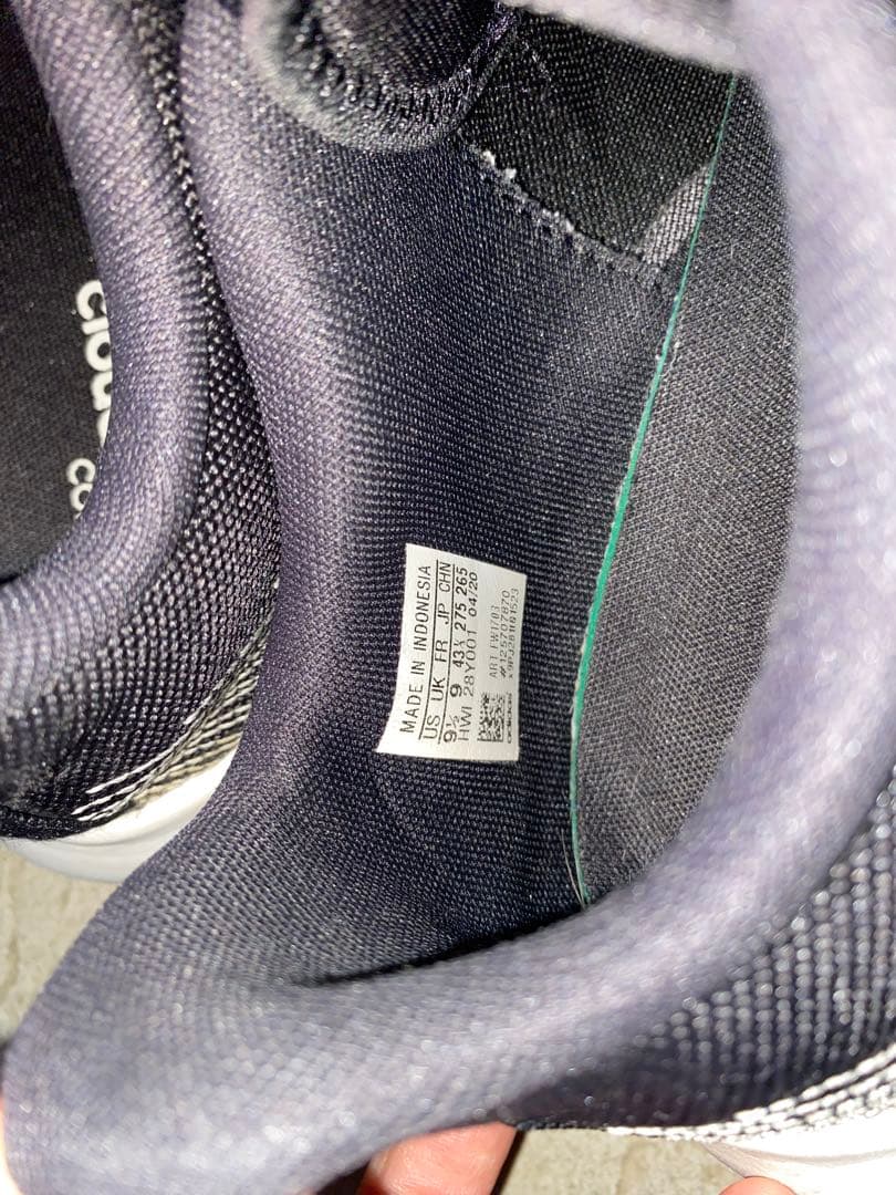 adidas スニーカー ブラック 27.5cm — image 3