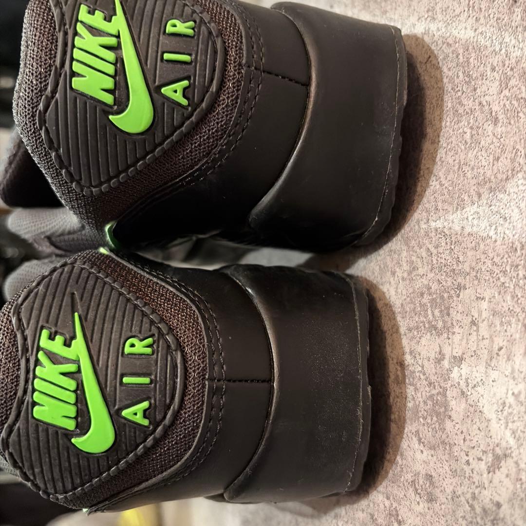 Nike Air Max 90 ダークグレー×ネオングリーン — image 3
