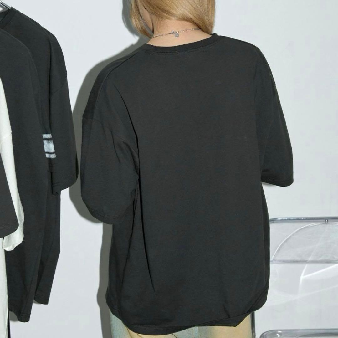 新品未使用　オーバーサイズ カレッジ　デザイン　半袖　Tシャツ — image 3