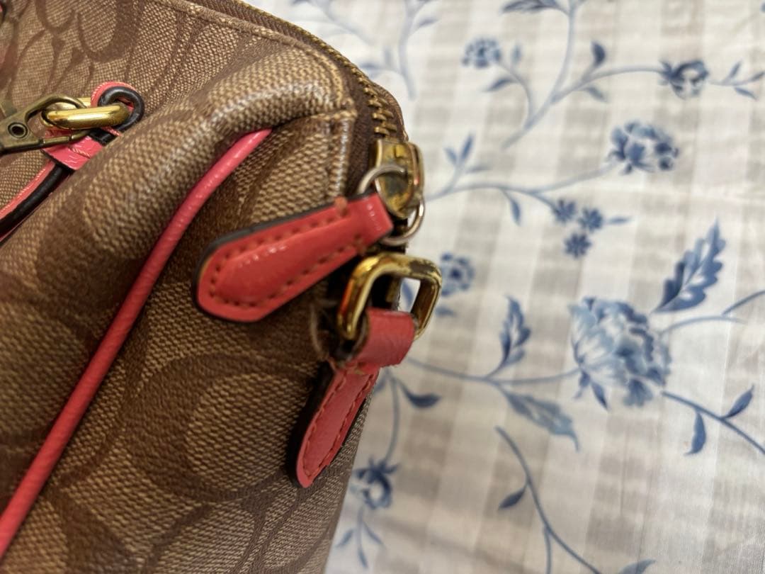 COACH シグネチャー ハンドバッグ — image 4