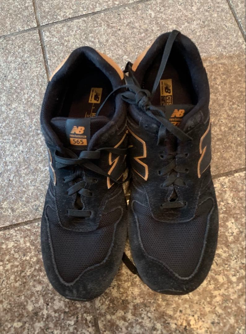 New Balance 565 ブラック ゴールド スニーカー — image 2