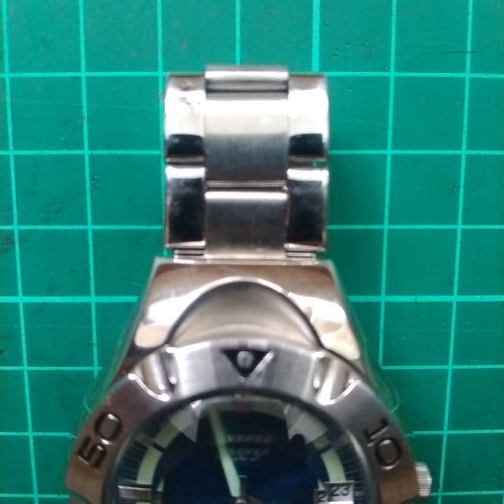 ジャンク品　CITIZEN OXY 腕時計 本体 ブルー文字盤 — image 3