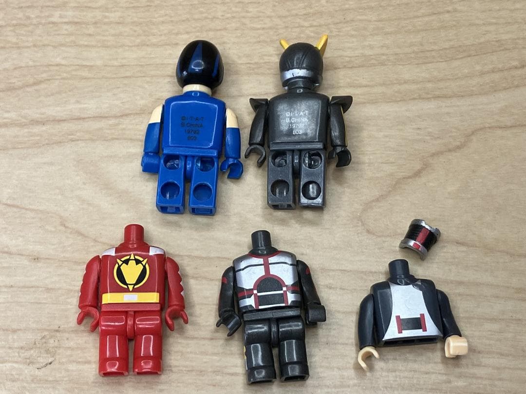 【中古】メガブロック 仮面ライダー555 カイザ — image 3