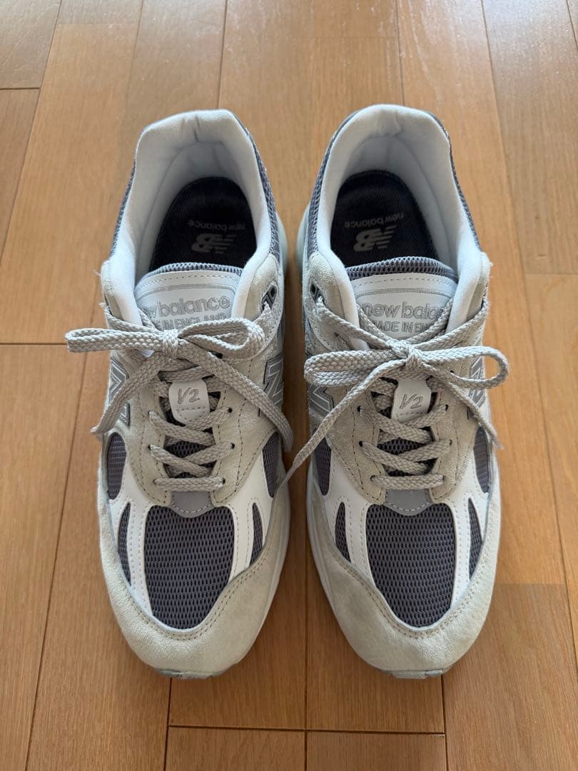 New Balance 991v2 ライトグレー 26.5cm UK — image 2