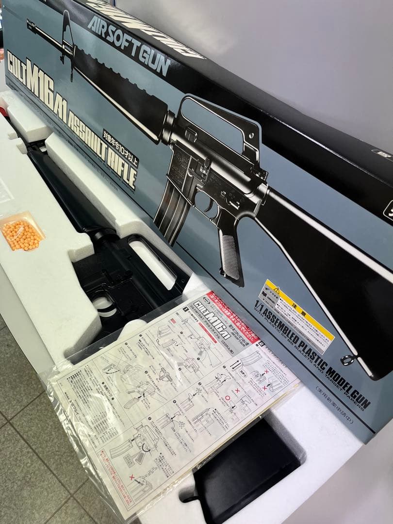 【ほぼ未使用】COLT M16A1 エアソフトガン 完成品 箱付 動作確認済 — image 3