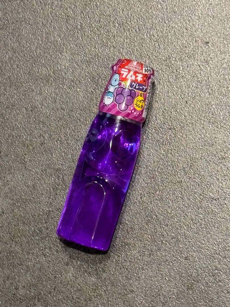 森永ラムネ アクリルフィギュア　グレープ味 — image 2