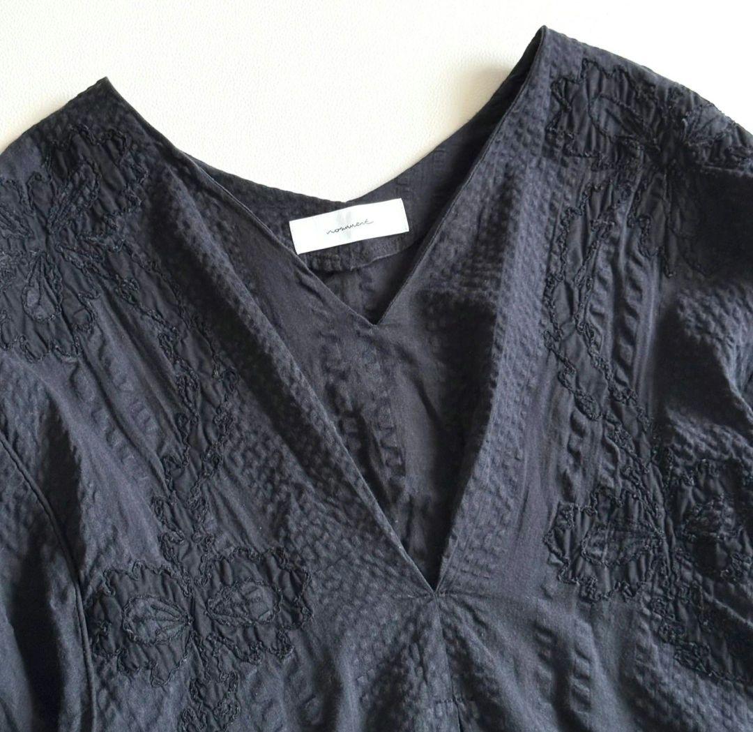 normment　エンブロイダリー　ブラウス　刺繍　Vネック　フレアスリーブ — image 2