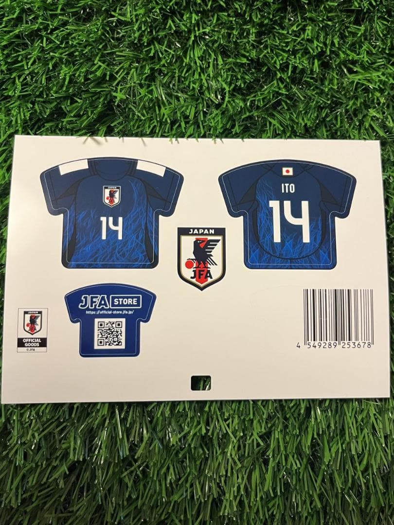 サッカー日本代表 伊東純也 プレーヤーズユニフォームキーホルダー（自作キット？） — image 2