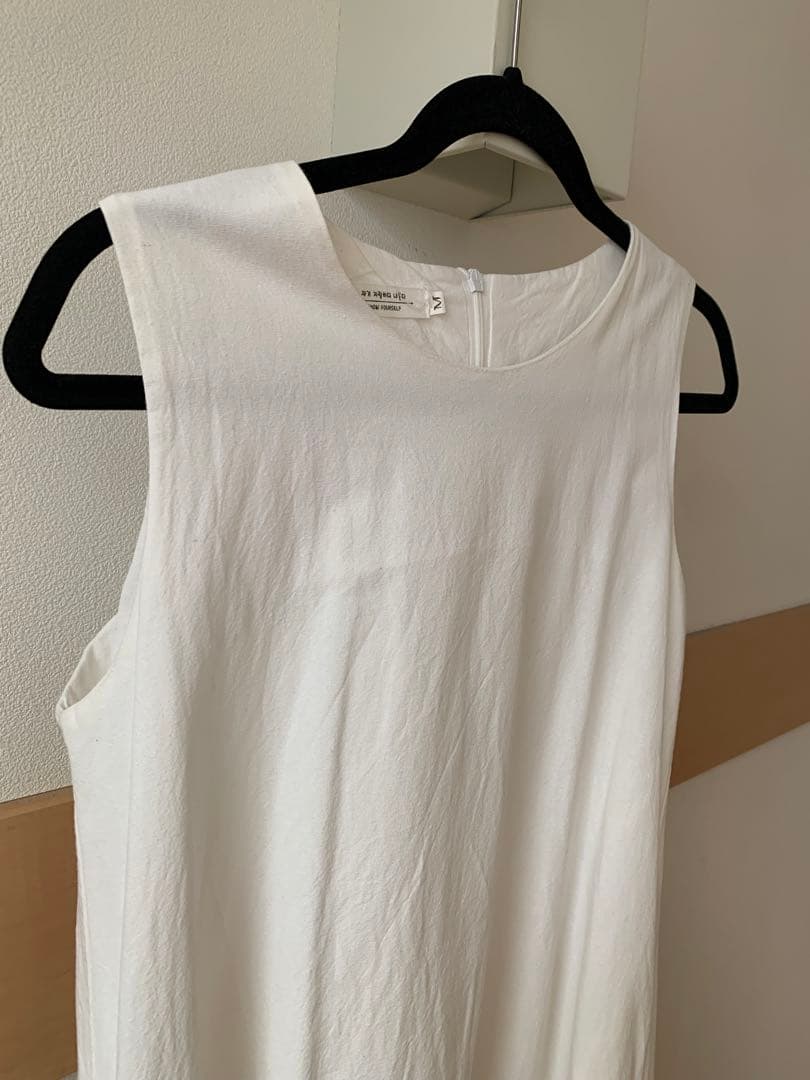 白ノースリーブワンピース — image 3