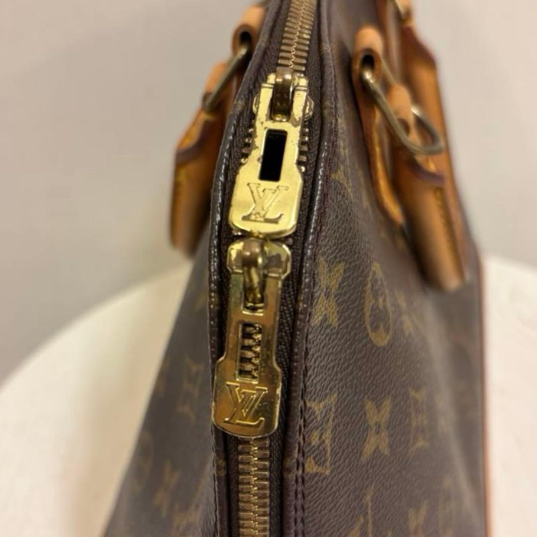 Louis Vuitton モノグラム アルマ ハンドバッグ — image 4