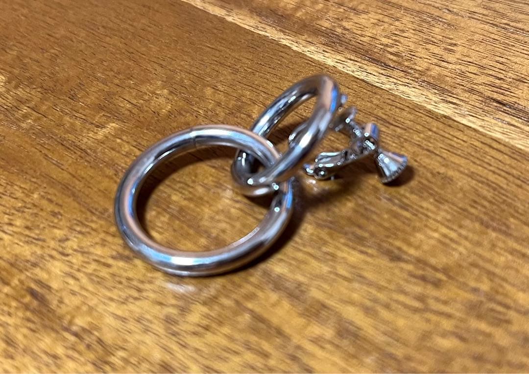 新品未使用のイヤリング — image 3