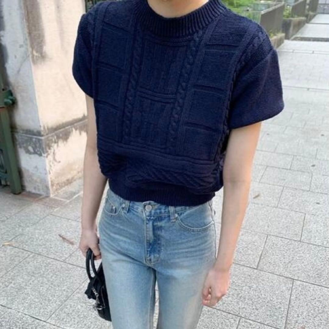 ネイビー 半袖ニットトップス — image 4