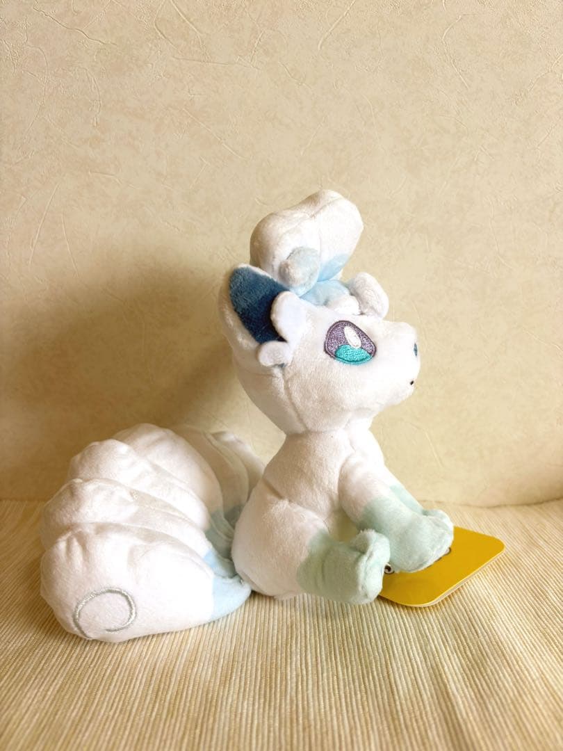 【新品未使用】ポケモンfit アローラロコン ぬいぐるみ【タグ付き】 — image 2