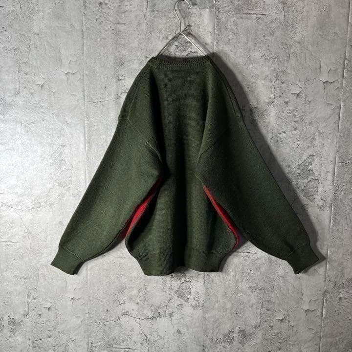 好配色★肉厚ニット ワンポイント刺繍 バイカラー 太アーム ゆるダボ M〜L — image 4
