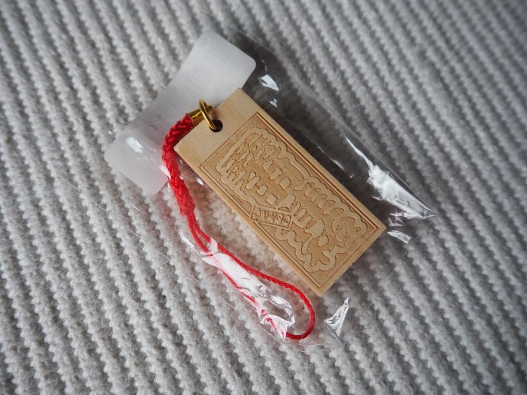 新品未開封‼　桑田佳祐 人誑し/ひとたらし 完全生産限定盤 アクリルスタンド木札 — image 5