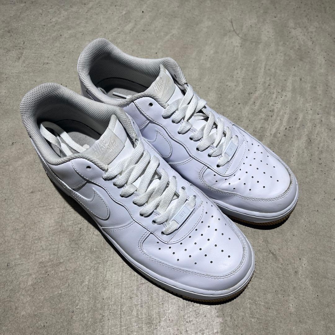Nike Air Force 1 07' ホワイト ガムソール　US9.5 — image 3