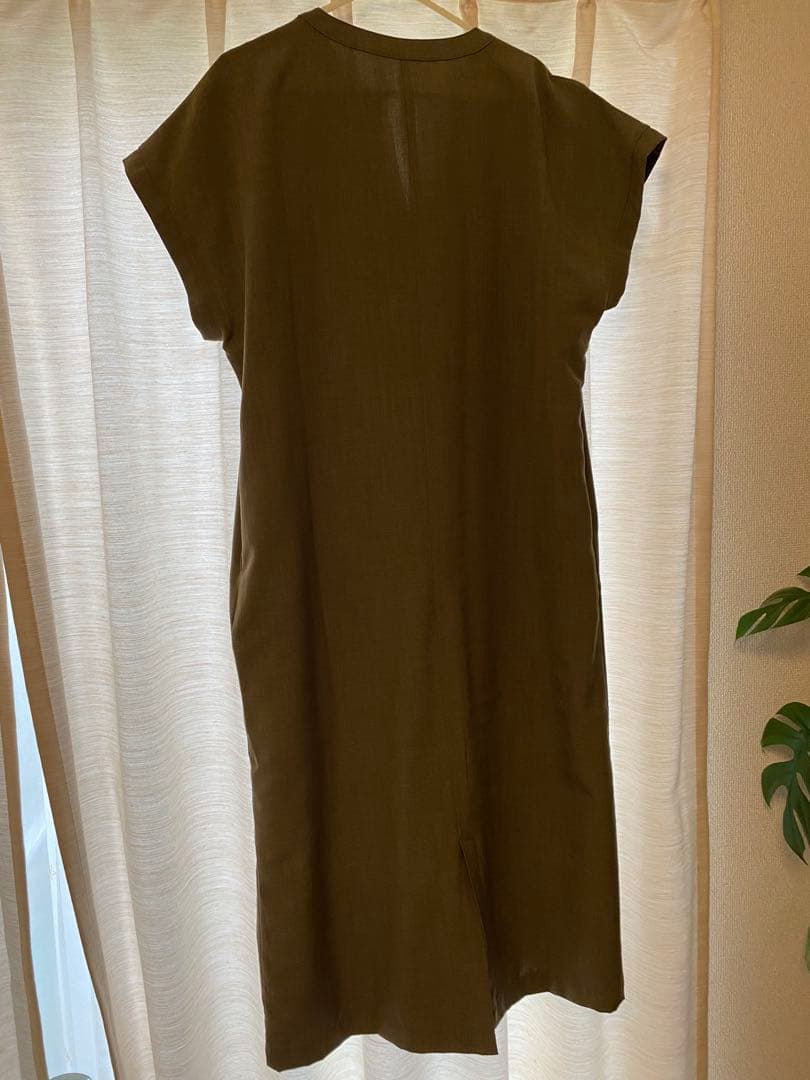 Honeys ワンピース XL 大きいサイズ オリーブ色バックスリットゆったりめ — image 2
