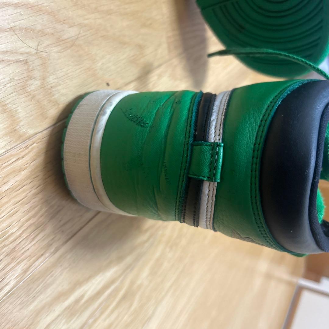 NIKE Air Jordan 1 Retro High Pine Green — image 4