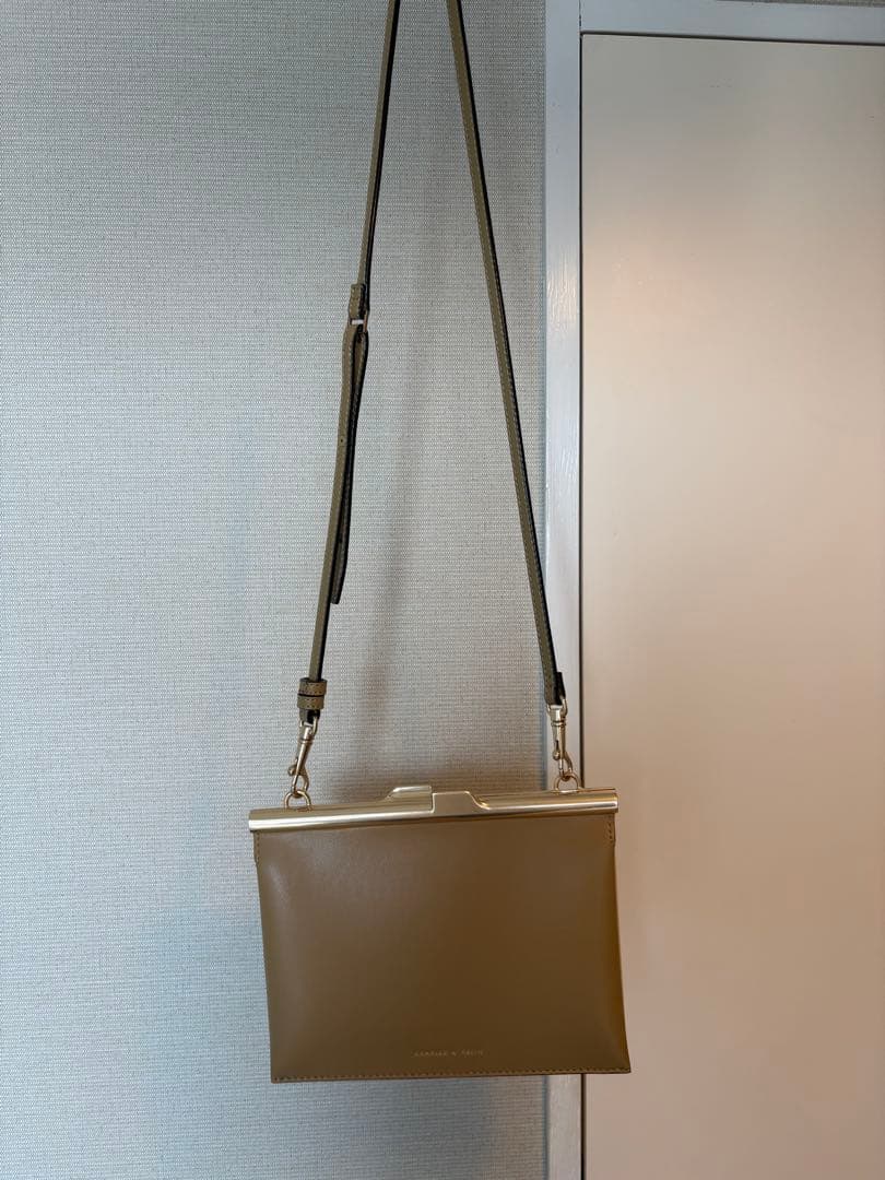 CHARLES & KEITH ショルダー ハンドバッグ — image 3