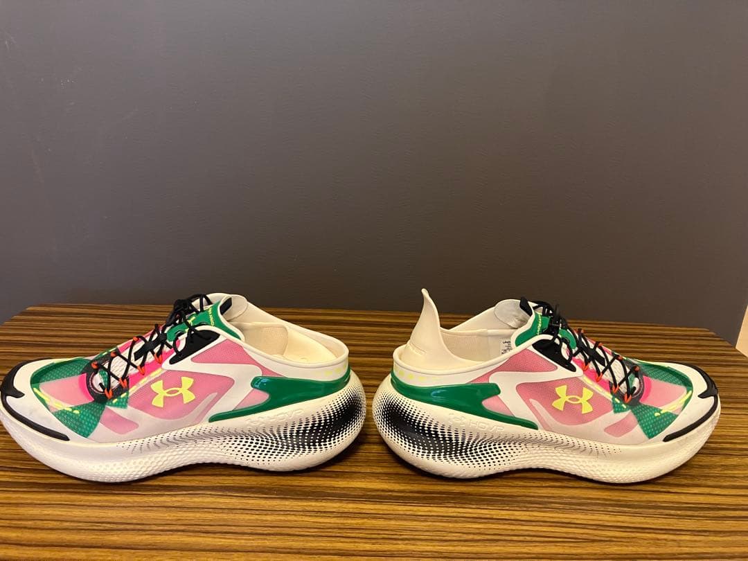 UNDER ARMOUR UAエコー SLIP SPEED — image 5