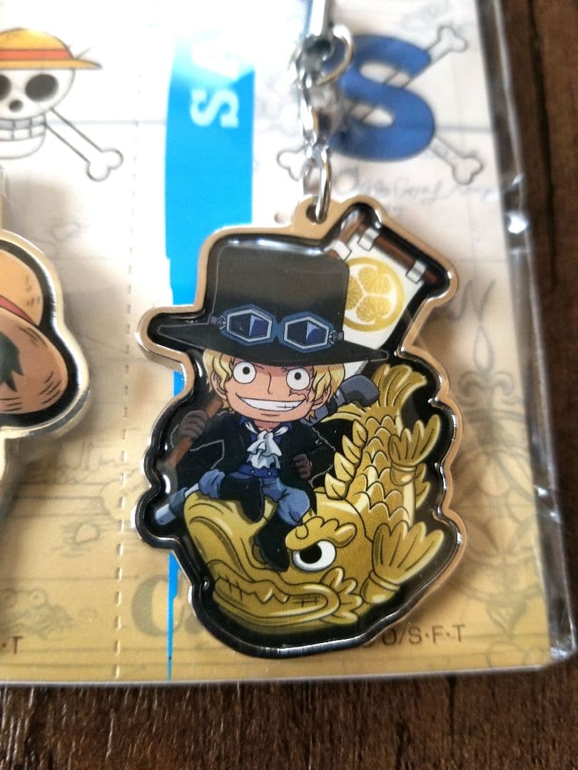 ONE PIECE 名古屋限定 3兄弟メタルストラップ — image 5